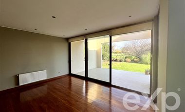 Casa en Venta en Hacienda de Chicureo