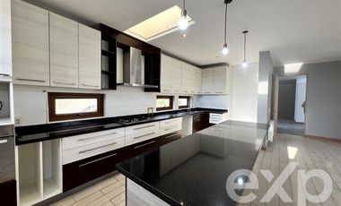 Casa en Venta en Hacienda de Chicureo