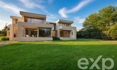 Casa en Venta en Hacienda de Chicureo