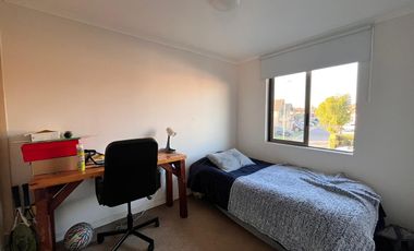 SE ARRIENDA ESPECTACULAR CASA CON PISCINA Y QUINCHO