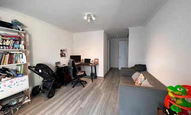 SE ARRIENDA ESPECTACULAR CASA CON PISCINA Y QUINCHO