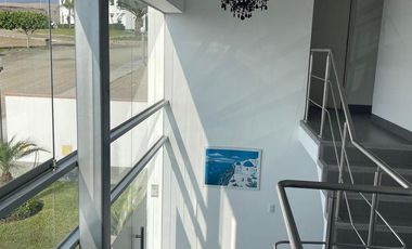 ALQUILER Moderna Casa en Playa Misterio 2024