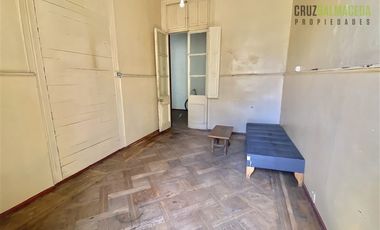 Sitio en Venta en Moneda esq. Brasil