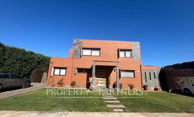 Casa en Condominio Rio Baker, Santo Domingo