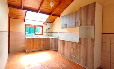 Casa en Arriendo en COD38275 Pumalal