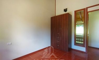Casa en Arriendo en COD38275 Pumalal