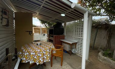 Bella casa en el quisco Norte