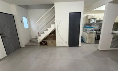 Casa en renta en Veracruz con Hab. en P.B. Fracc. Puerta Paraíso