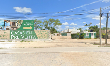 Terreno en Renta en Entrada a Conkal sobre Avenida