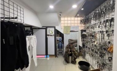 LOCAL COMERCIAL CON  DEPARTAMENTO EN VENTA  COL. GUADALUPE INN