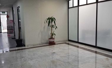 OFICINA EN RENTA EN SATELITE DE 162 M2