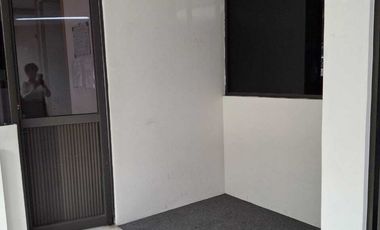 OFICINA EN RENTA EN SATELITE DE 162 M2