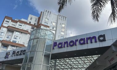 Local comercial en Plaza Panorama en pleno Interlomas