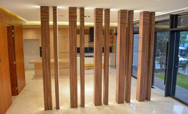 Casa de Lujo en Bosques del Lago