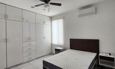 Renta Casa Amueblada en Conkal con piscina y paneles Solares