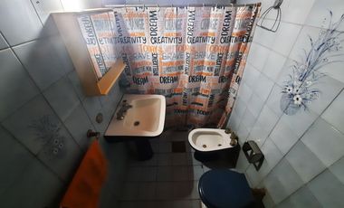 DOS CASAS AL PRECIO DE UNA - EXCELENTE OPORTUNIDAD DE INVERSIÓN