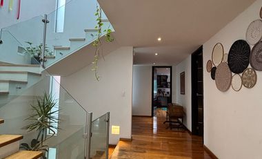 CASA EN VENTA EN CONDOMINIO A 5 MINUTOS DE LA BANDERA DE SAN JERONIMO