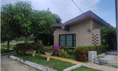 Casa en el Poblado Campestre Santo Tomas (Riomar)