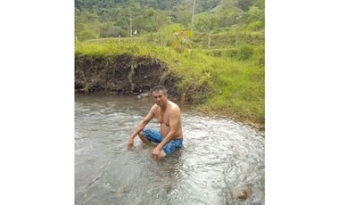 FINCA GUADUAS VEREDA CHIPAUTA