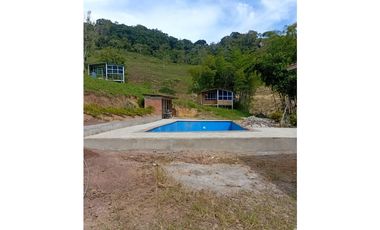 FINCA GUADUAS VEREDA CHIPAUTA