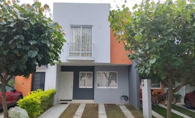 Renta de casa en paseo del parque, tlaquepaque , Adolf Horn