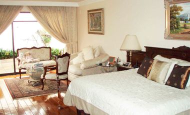 RESIDENCIA EN VENTA EN EL PEDREGAL