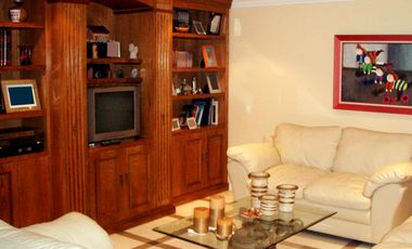 RESIDENCIA EN VENTA EN EL PEDREGAL