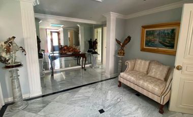 RESIDENCIA EN VENTA EN EL PEDREGAL