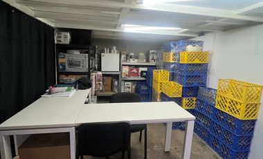 Casa sola con bodega en venta en Benito Juárez