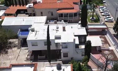 CASA EN VENTA ZARCO HABITACIONAL O COMERCIAL