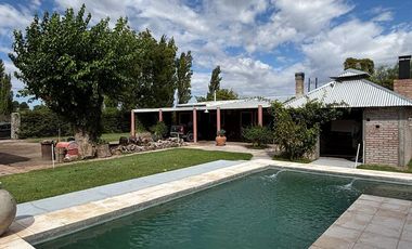 Finca en venta - 3 Dormitorios 2 Baños - General Alvear