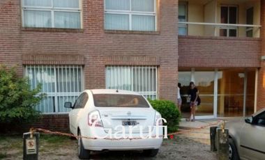 Departamento en alquiler temporario y en Venta en Pinamar a 100 mts de la playa