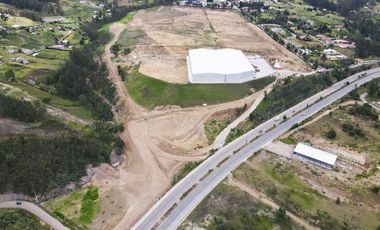 VENDO TERRENOS INDUSTRIALES EN CUENCA