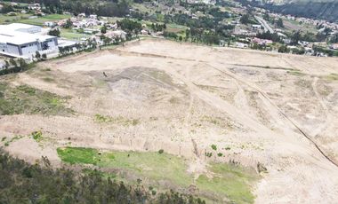 VENDO TERRENOS INDUSTRIALES EN CUENCA