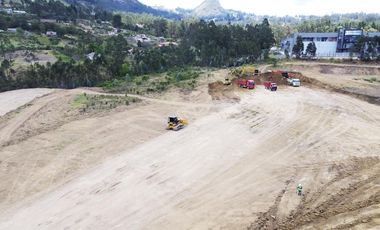VENDO TERRENOS INDUSTRIALES EN CUENCA