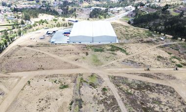 VENDO TERRENOS INDUSTRIALES EN CUENCA