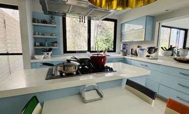 Baja de precio!!! Excelente casa en condominio con 4 recámaras