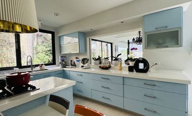 Baja de precio!!! Excelente casa en condominio con 4 recámaras