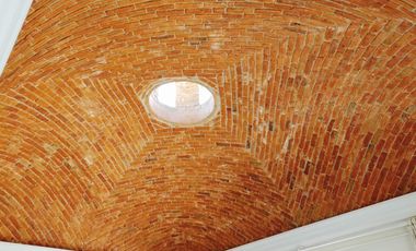 CASA AMPLIA EN VENTA LAS FUENTES A UNOS METROS DE AV CONSTITUYENTES Y TEJEDA