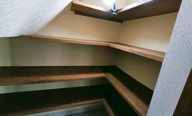 CASA AMPLIA EN VENTA LAS FUENTES A UNOS METROS DE AV CONSTITUYENTES Y TEJEDA