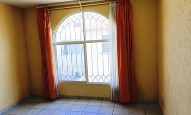 CASA AMPLIA EN VENTA LAS FUENTES A UNOS METROS DE AV CONSTITUYENTES Y TEJEDA