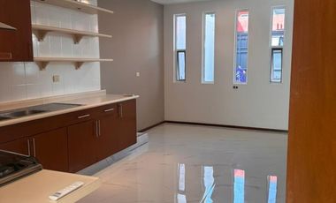 CASA EN RENTA A 5 MINUTOS DE LA UDLAP