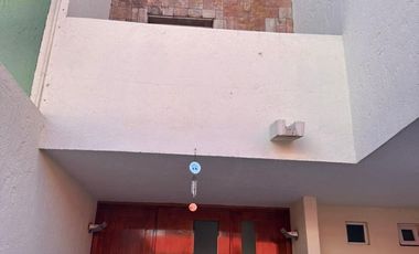 CASA EN RENTA A 5 MINUTOS DE LA UDLAP