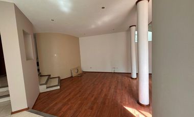 CASA EN RENTA A 5 MINUTOS DE LA UDLAP