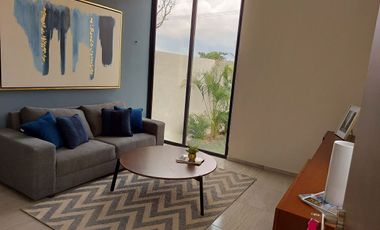 Venta Casa en Conkal en privada con recámara en PB, al norte de Merida