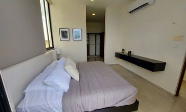 Venta Casa en Conkal en privada con recámara en PB, al norte de Merida