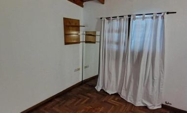 Dúplex en alquiler - 3 Dormitorios 2 Baños - La Plata