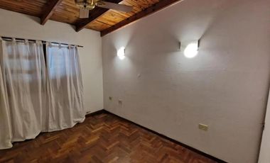 Dúplex en alquiler - 3 Dormitorios 2 Baños - La Plata