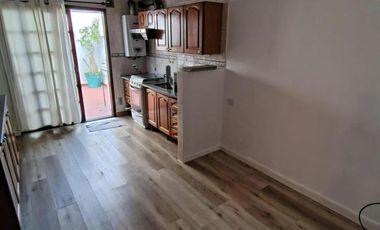 Dúplex en alquiler - 3 Dormitorios 2 Baños - La Plata