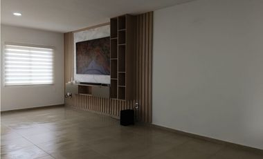 CASA EN VENTA SOBRE BOULEVARD SANTA CATARINA, PACHUCA HGO